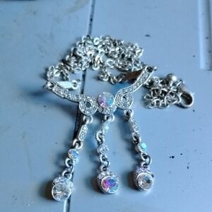 Silver(9 Grams)& Crystals(3 Grams)Dangle Pendant  Jeweled  - Silver Tone Chain